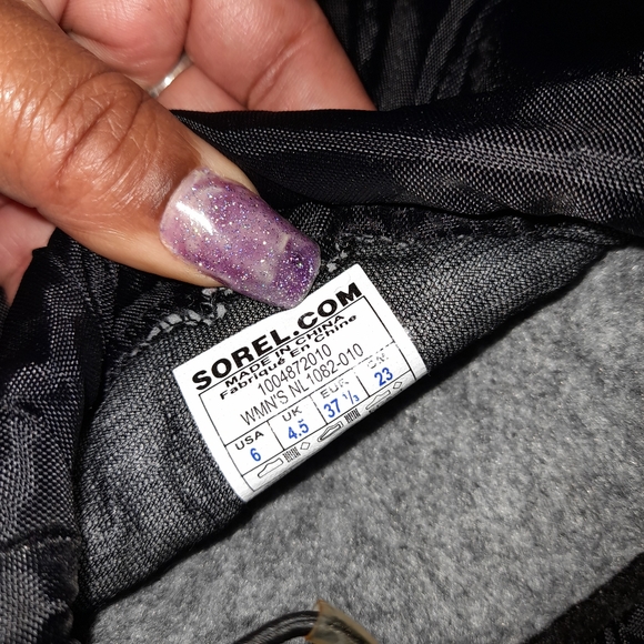 Sorel snowlion winter boots - Picture 9 of 10